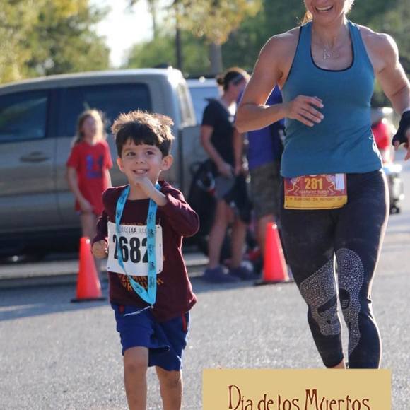 Meet your Posher, Claudette - Picture 1 of 1